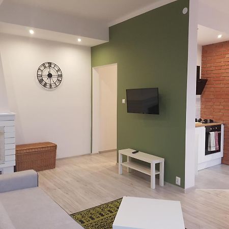 צ'סטוצ'ובה Pod Jasna Gora Apartament 23 מראה חיצוני תמונה
