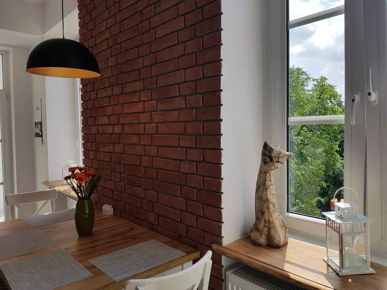 צ'סטוצ'ובה Pod Jasna Gora Apartament 23 מראה חיצוני תמונה