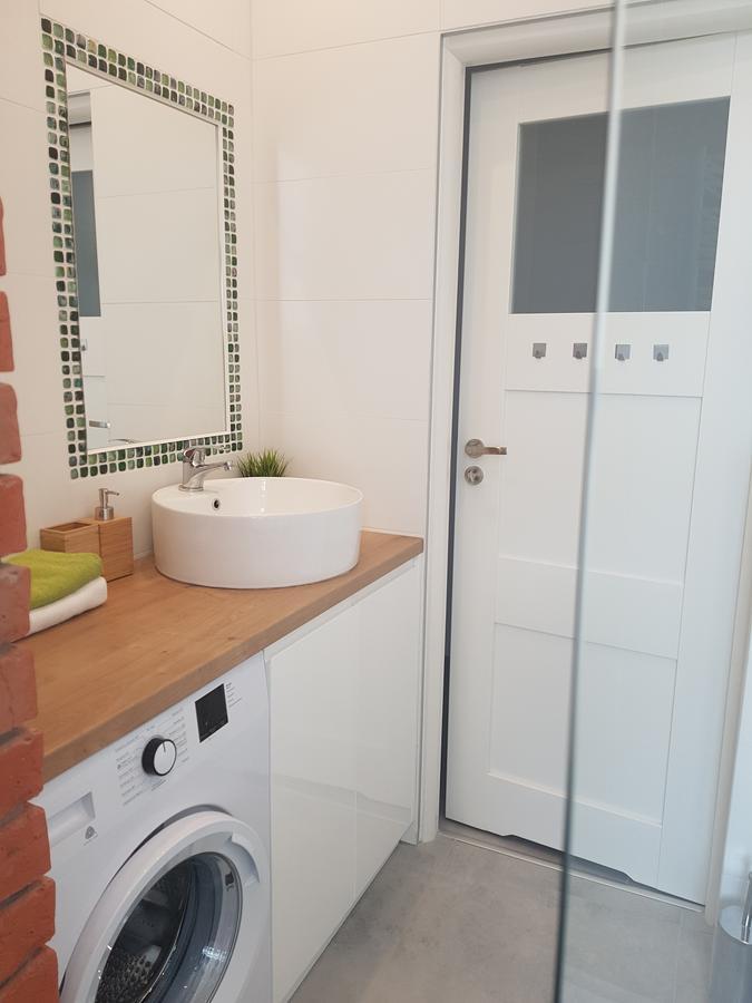 צ'סטוצ'ובה Pod Jasna Gora Apartament 23 מראה חיצוני תמונה